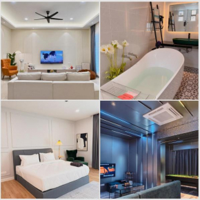 Brand new house with Karaoke room near to jonker Netflix 18 pax by Doraee Home